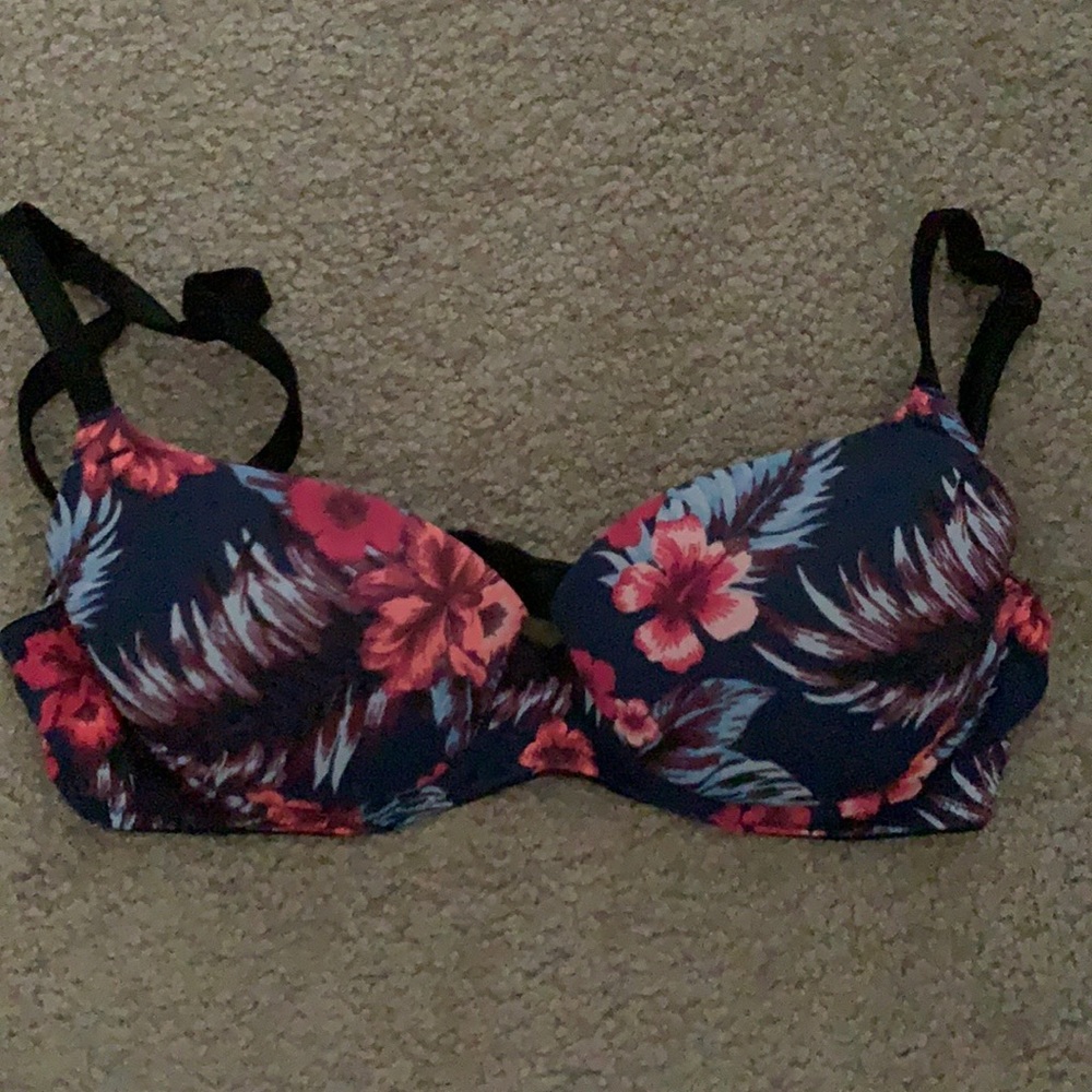 Victoria's secret bra